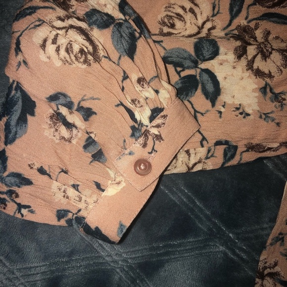 NWT American Eagle Stitched Square Neck Blouse - Picture 10 of 13